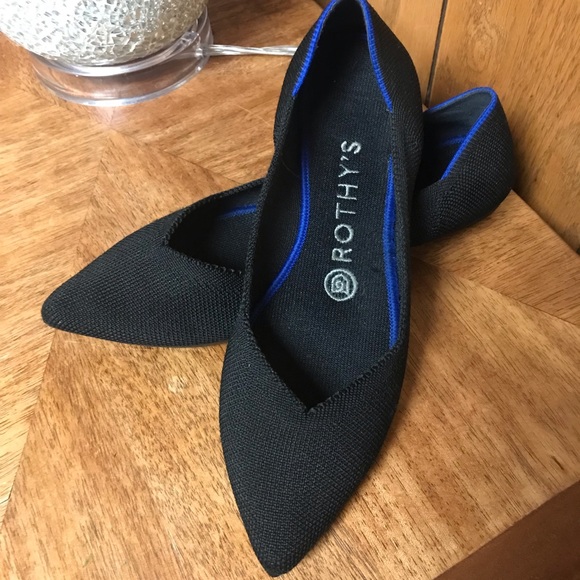 Women's Shoes ROTHY"S Black The Point Retired Honeycomb In Flats - Picture 5 of 9
